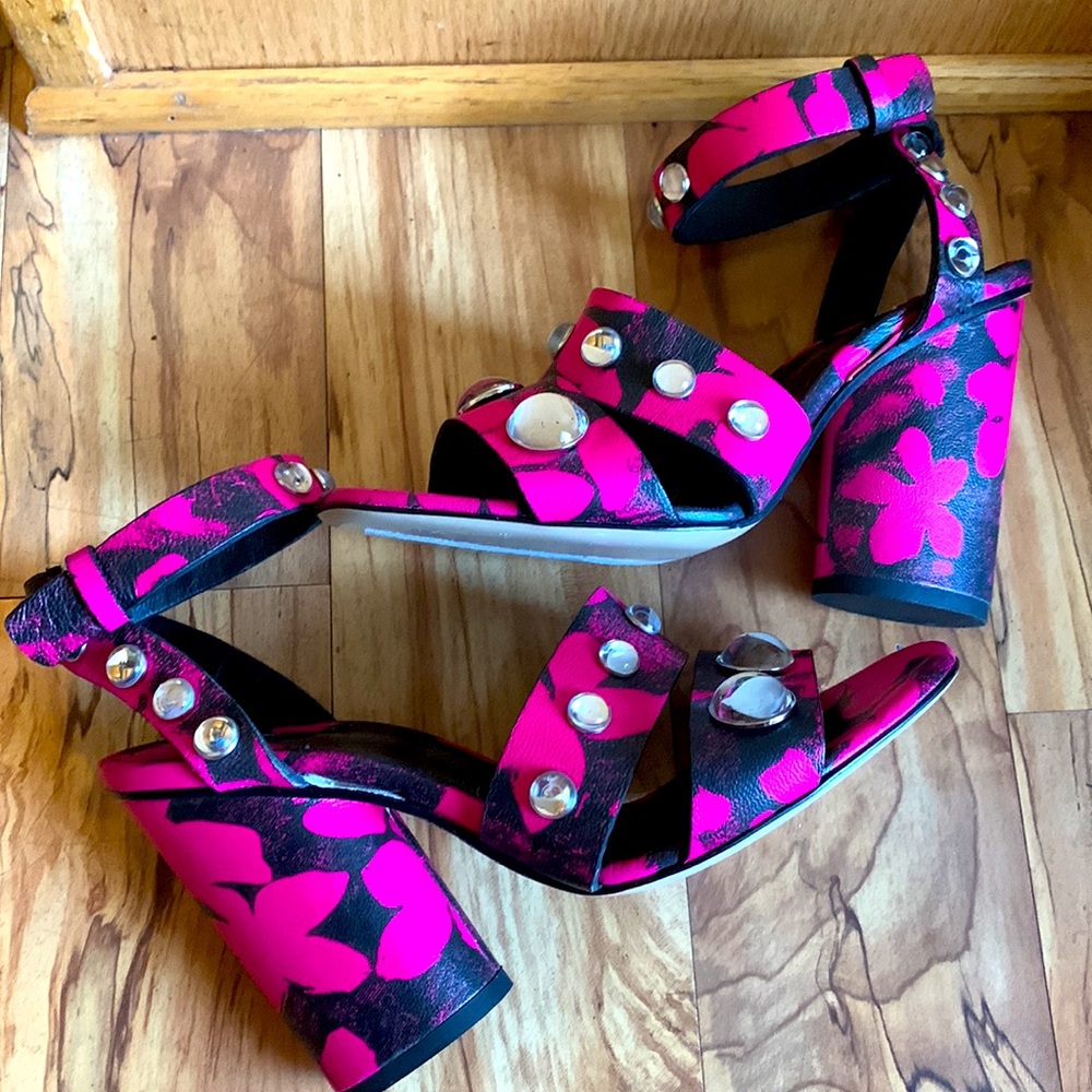 RARE Paul Andrew size 37 / 7 designer heels pink black embellish 4.5” block heel